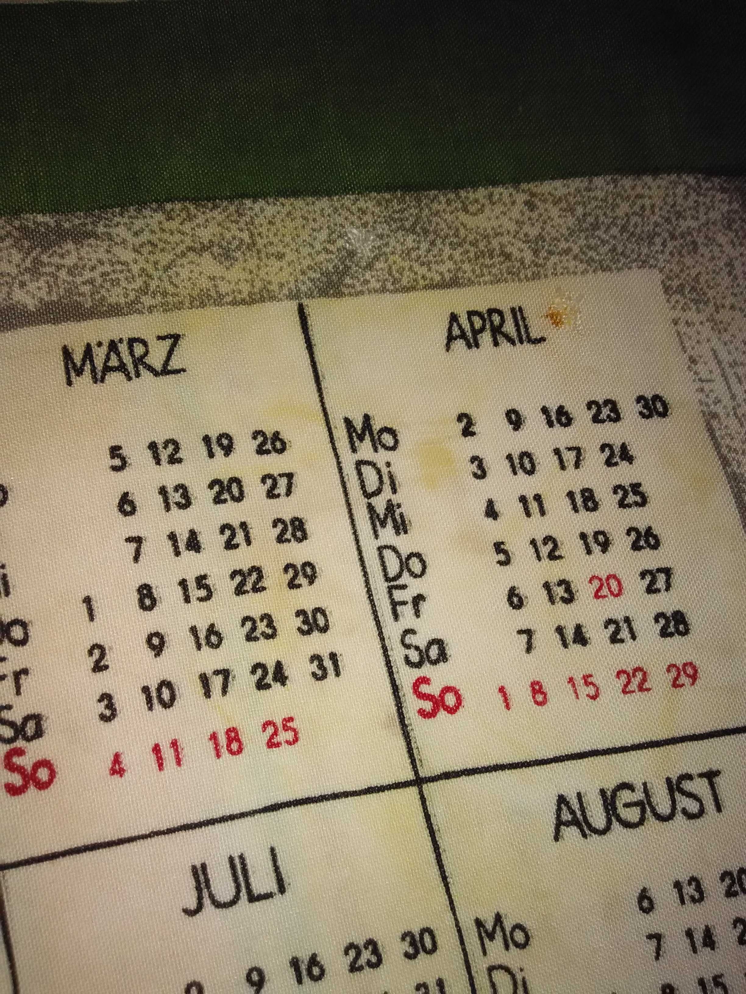 Календарь настенный ГДР 1984 ткань 35х72 см
