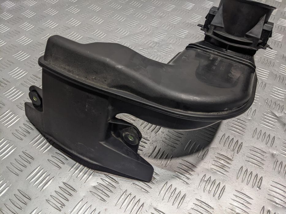 Резонатор (воздухозаборник) SH0113201 Mazda CX-5 KE разборка