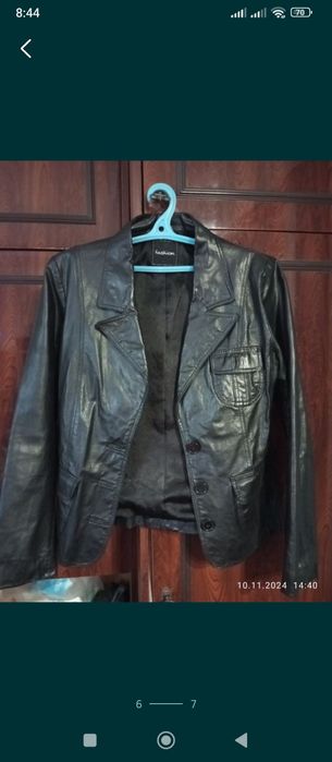 Кожаный пиджакРазмер Л