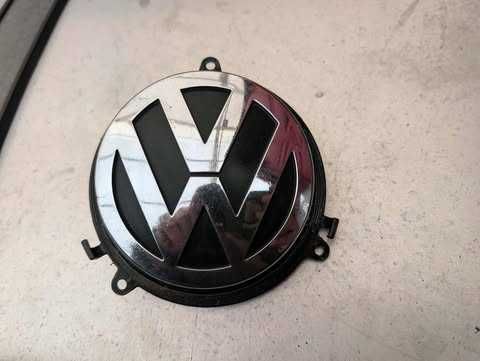 Klamka klapy bagażnika VW Passat B6 sedan Golf V