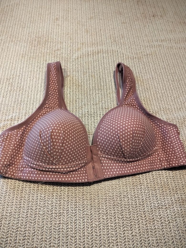 Продам бюстгальтер Р.3