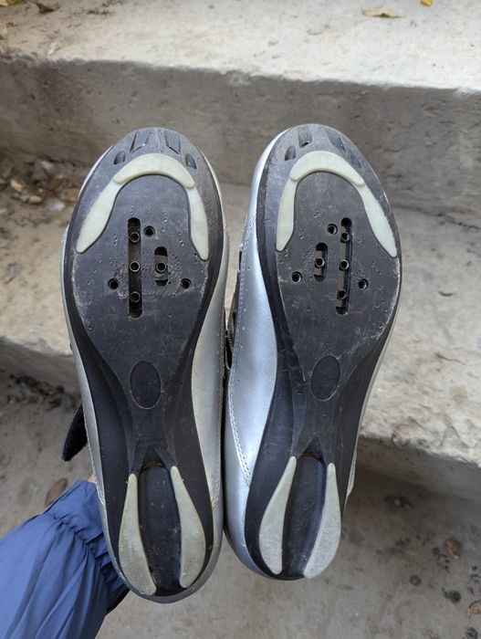 Велотуфлі giro 43p.