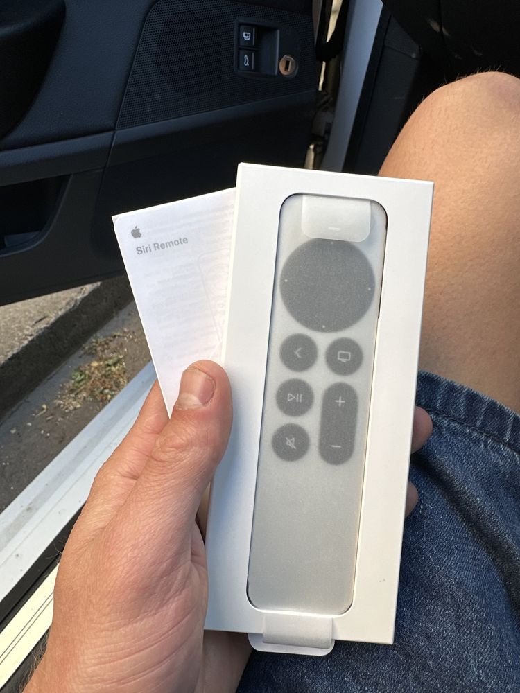 Пульт Siri Remote Apple 3 generation