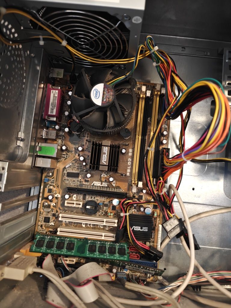 Płyta główna Asus P5LD2 Se + 2gb DDR2 + CORE 2 duo