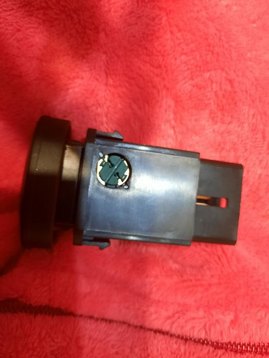 Кнопка аварійної сигналізації Матіз (Китай)