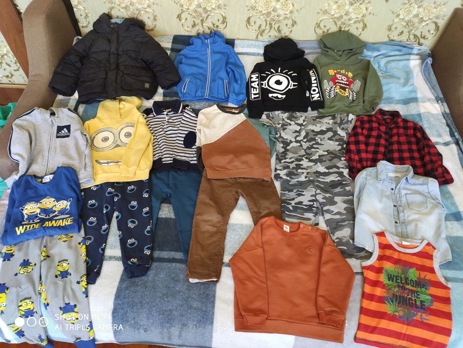 Одяг на хлопчика 2-3 роки