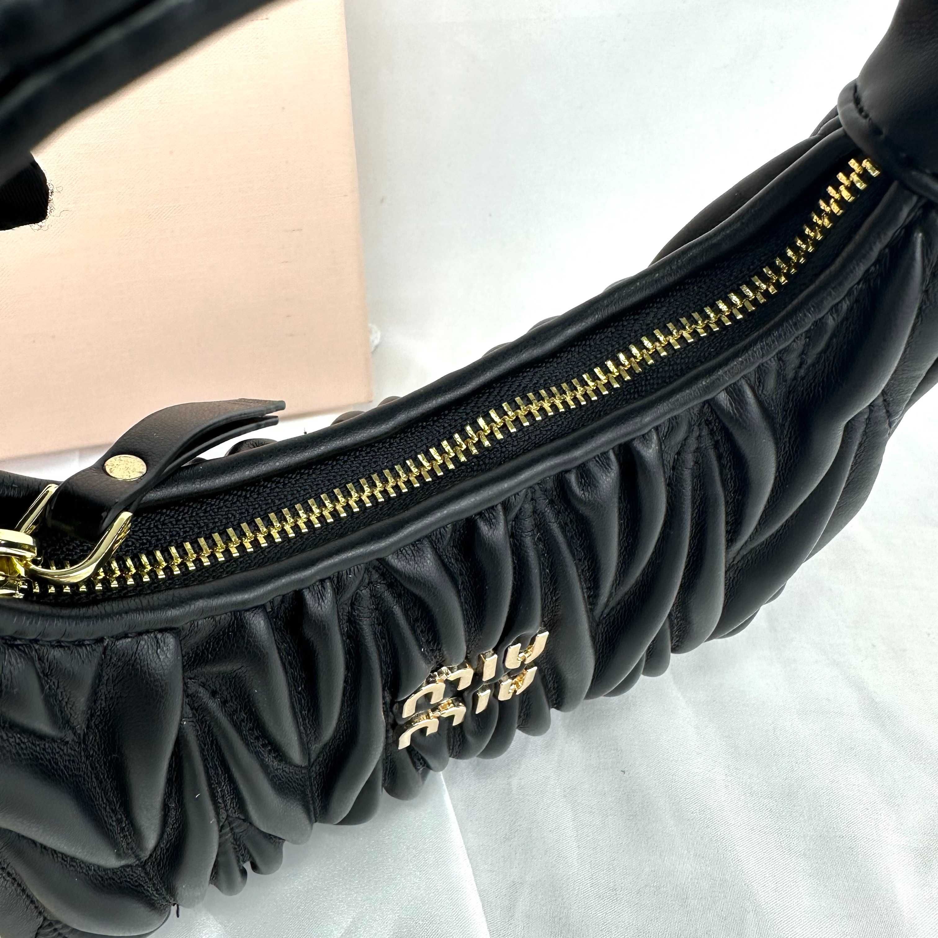 MIUMIU Miu Miu torba na ramię torebka