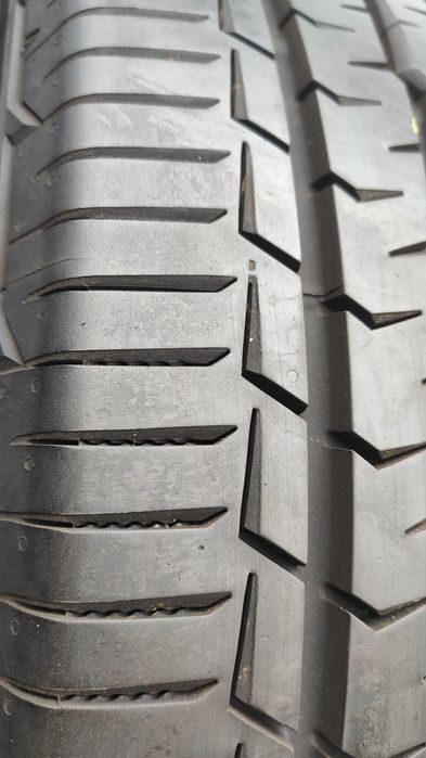 Opony Letnie 215/60/17C Toyo 4szt 8,5mm Vito  Trafic  VW T5 T6