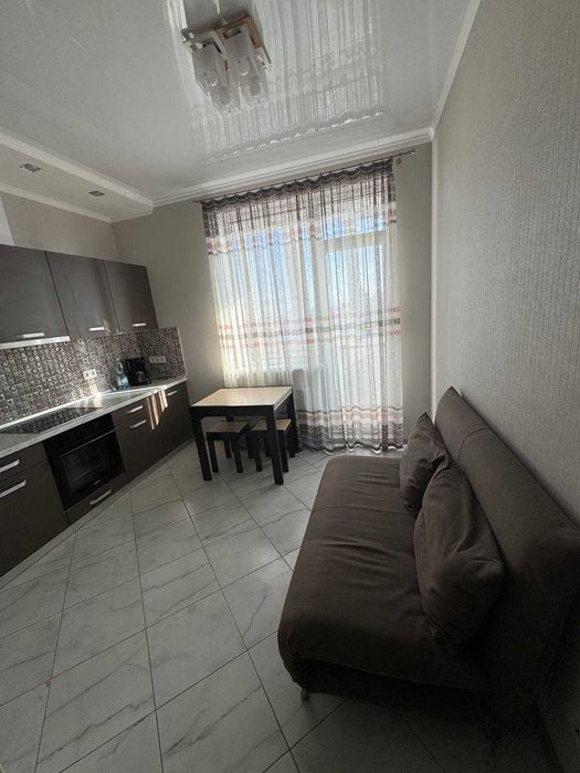 Квартира з ремонтом в центрі міста |Сучасний будинок| Вид на море| 42м