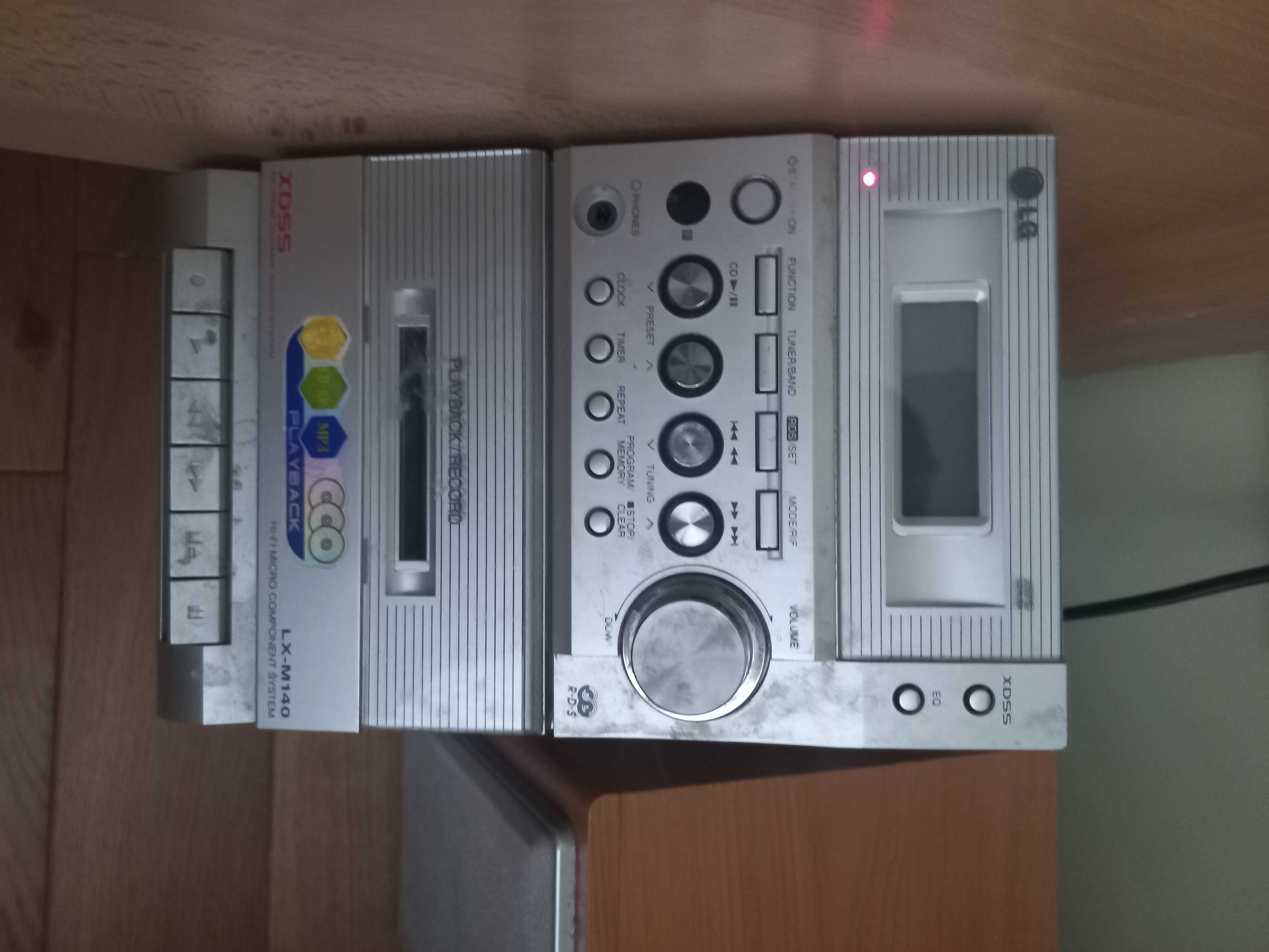 Sprzedam mini wieża LG