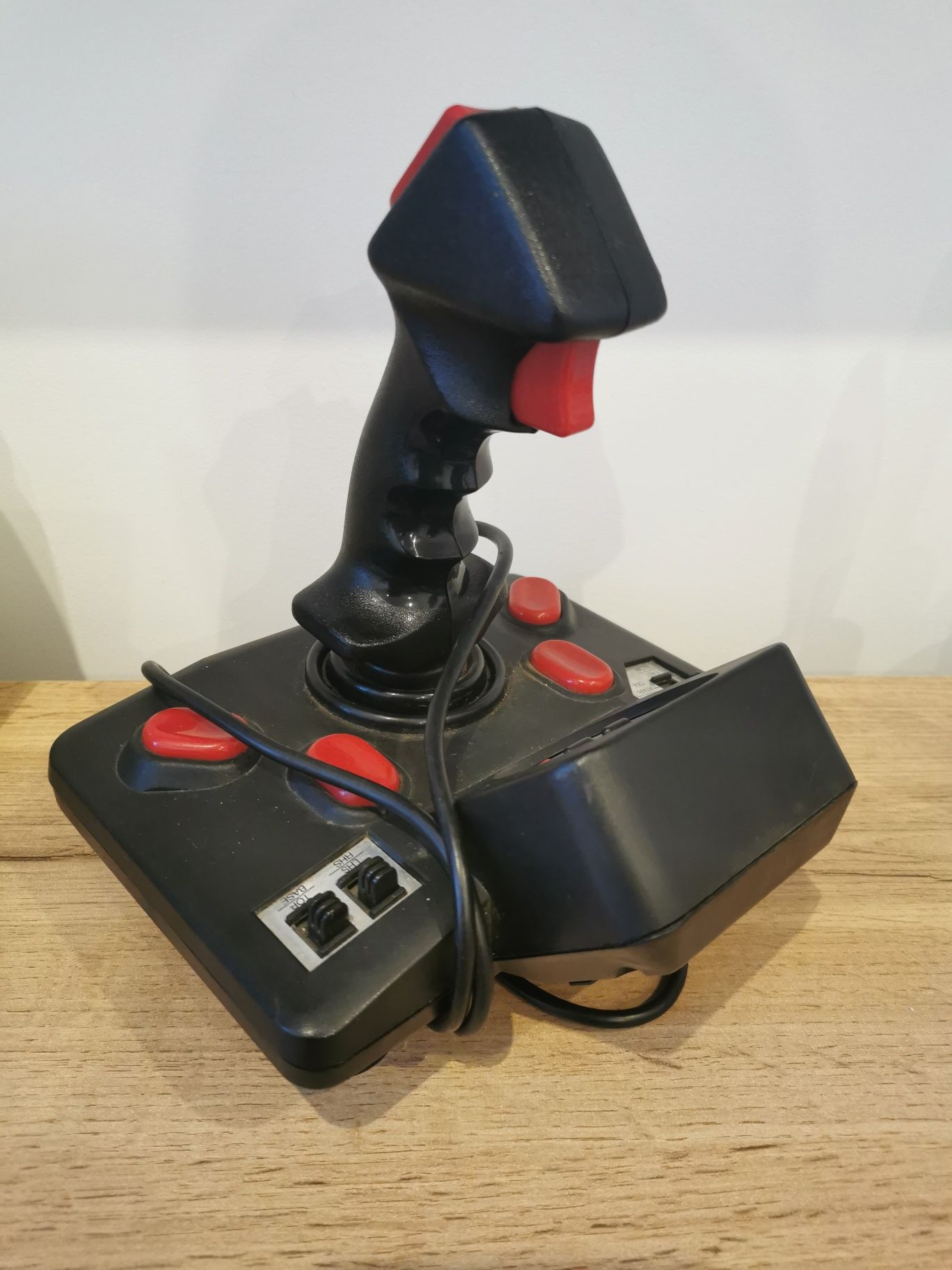 Jojstick Commodore C64 Quick Joy V superboard