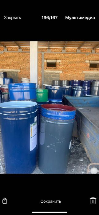 Металеві бочки у С Коржі