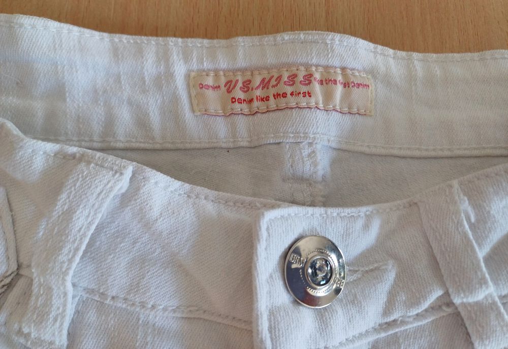 Białe spodnie Denim Us Miss rybaczki r. 36 długość 3/4 tube slim jeans