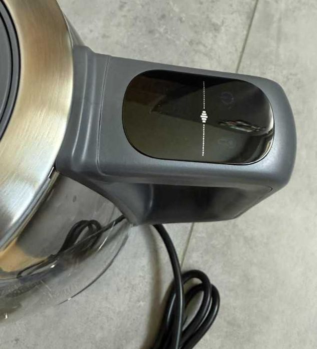 Czajnik Elektryczny Szklany Dotykowy Panel Sterowania 1,7L Berdsen