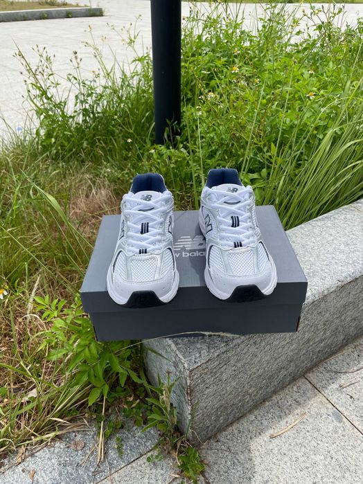 "Buty damskie Trampki" New_Balance_530_White_Silver_Navy R.38.5