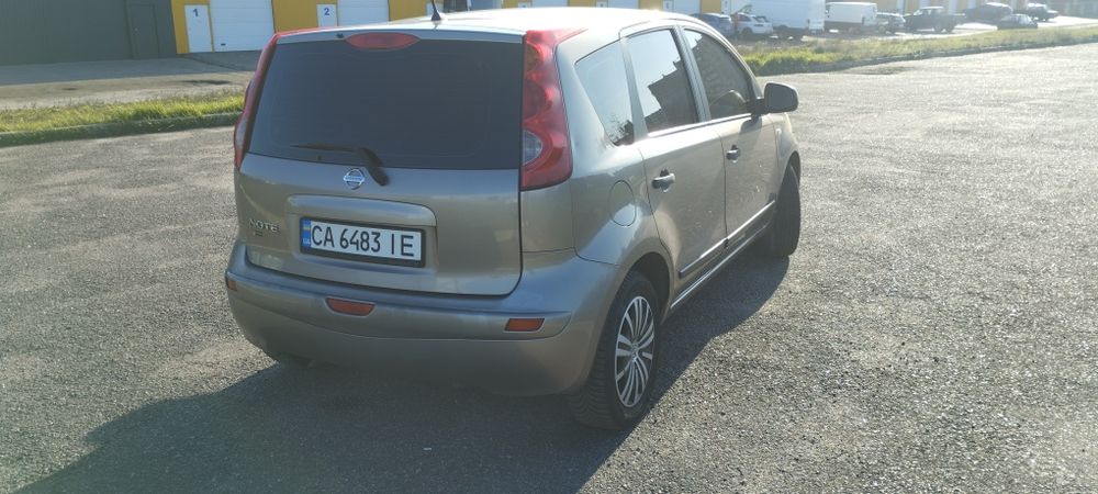 Продам автомобіль Nissan Note 2007 року