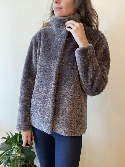 Шуба зі штучного хутра, пошита на замовлення, розмір С