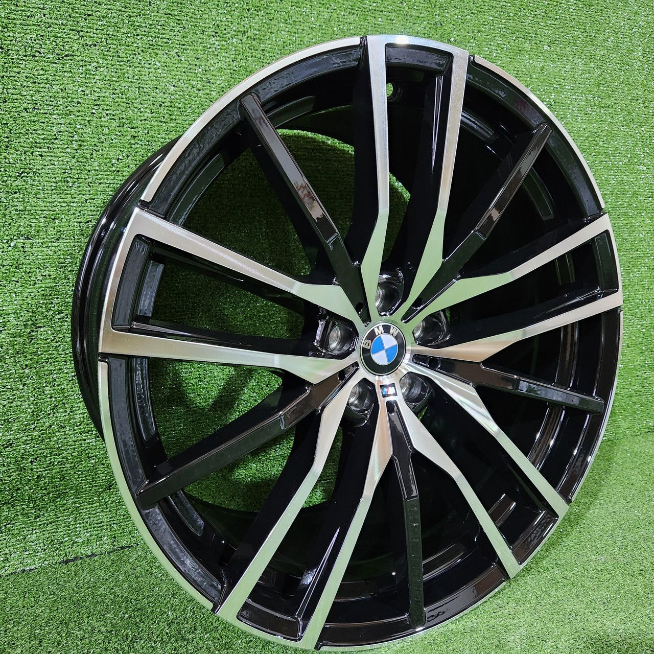 Нові диски різноширокі 5x120 R21 CB74,1 BMW X5 F15 E70 X6 F16 E71