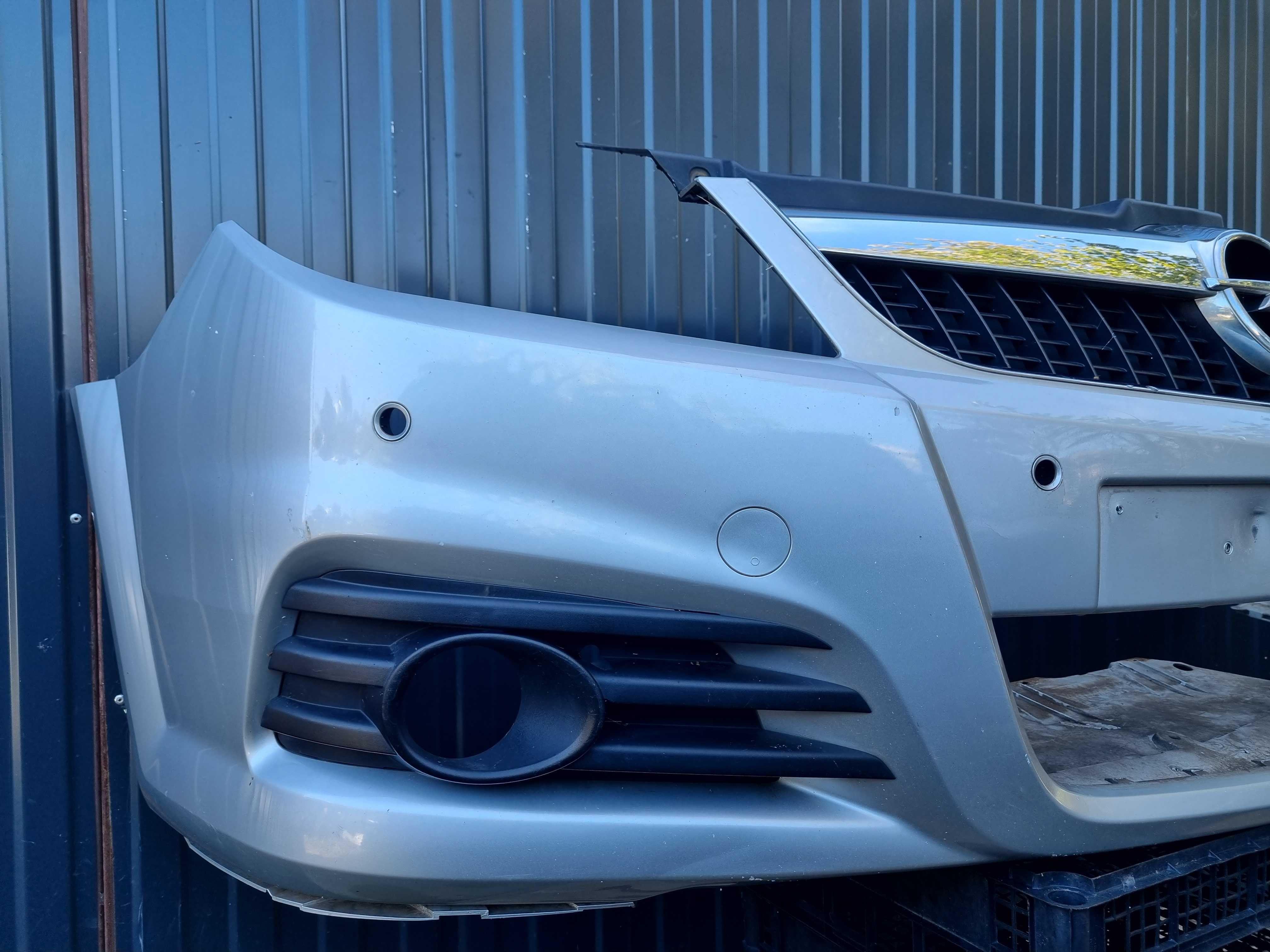 Opel Vectra C Lift Zderzak Przód 4 PDC Kolor Z157