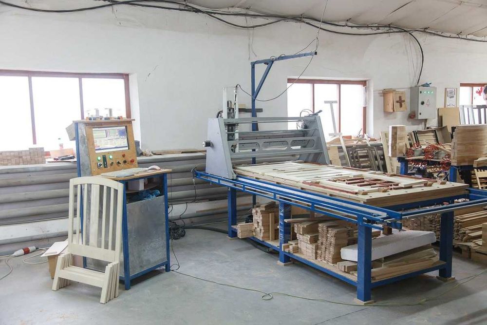 ЧПУ фрезерний верстат по дереву