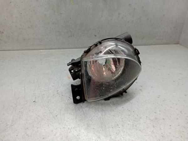 Farol nevoeiro frente esquerdo BMW 3 (E90)