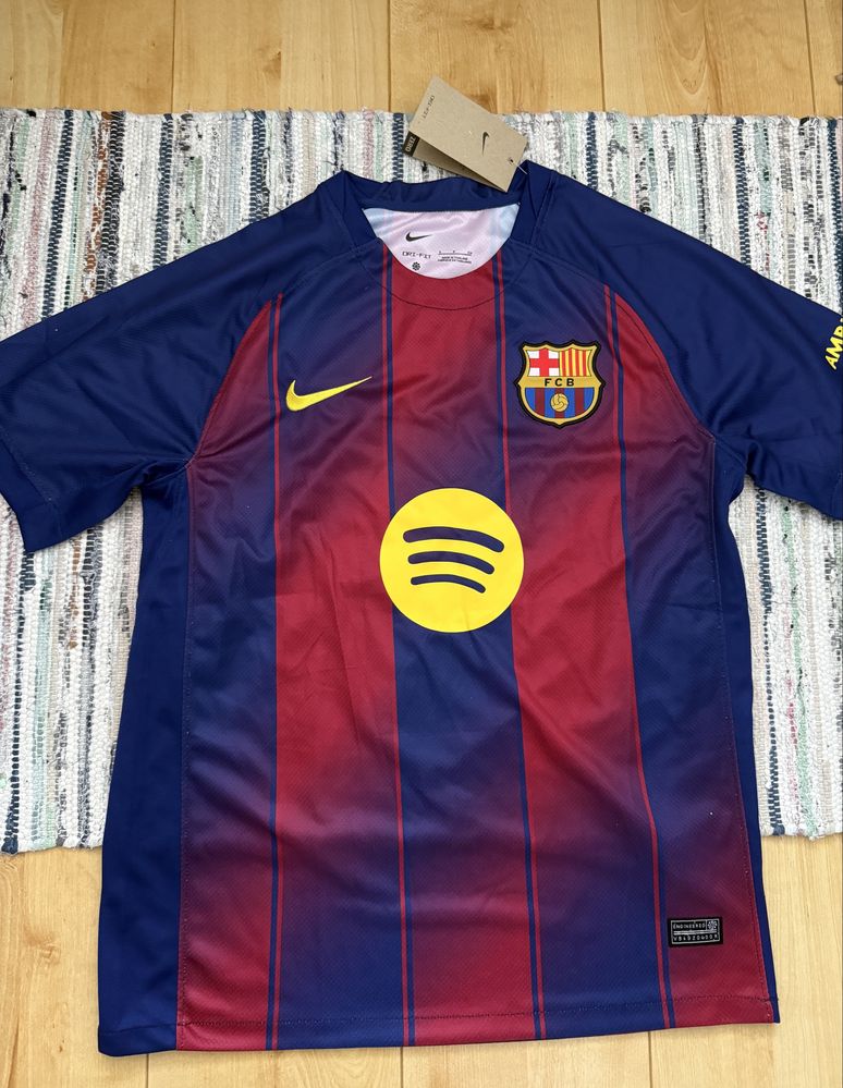 Nowa koszulka piłkarska FC Barcelona 25/26 Lewandowski rozmiar S