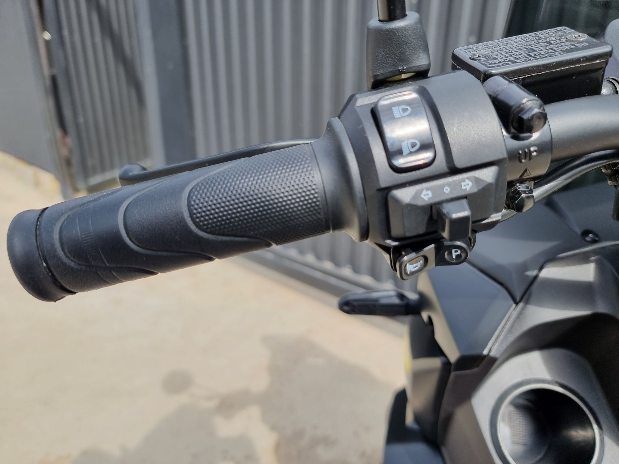 Електроскутер SokMoto ADV 2999w 72v