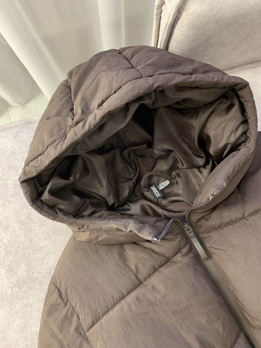 Шоколадний пуфер пуховик h&m S