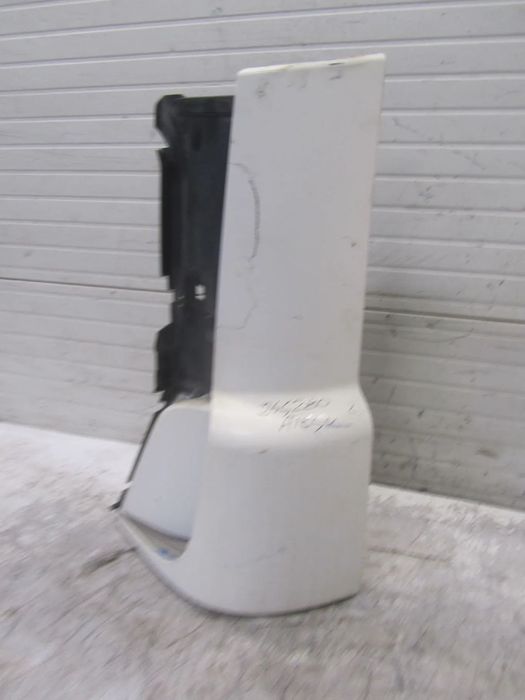 Mercedes Axor 13r Polik owiewka kabiny lewa