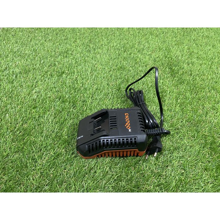 Зарядний пристрій DNIPRO-М FC-230, 3,0 А (Б/В)