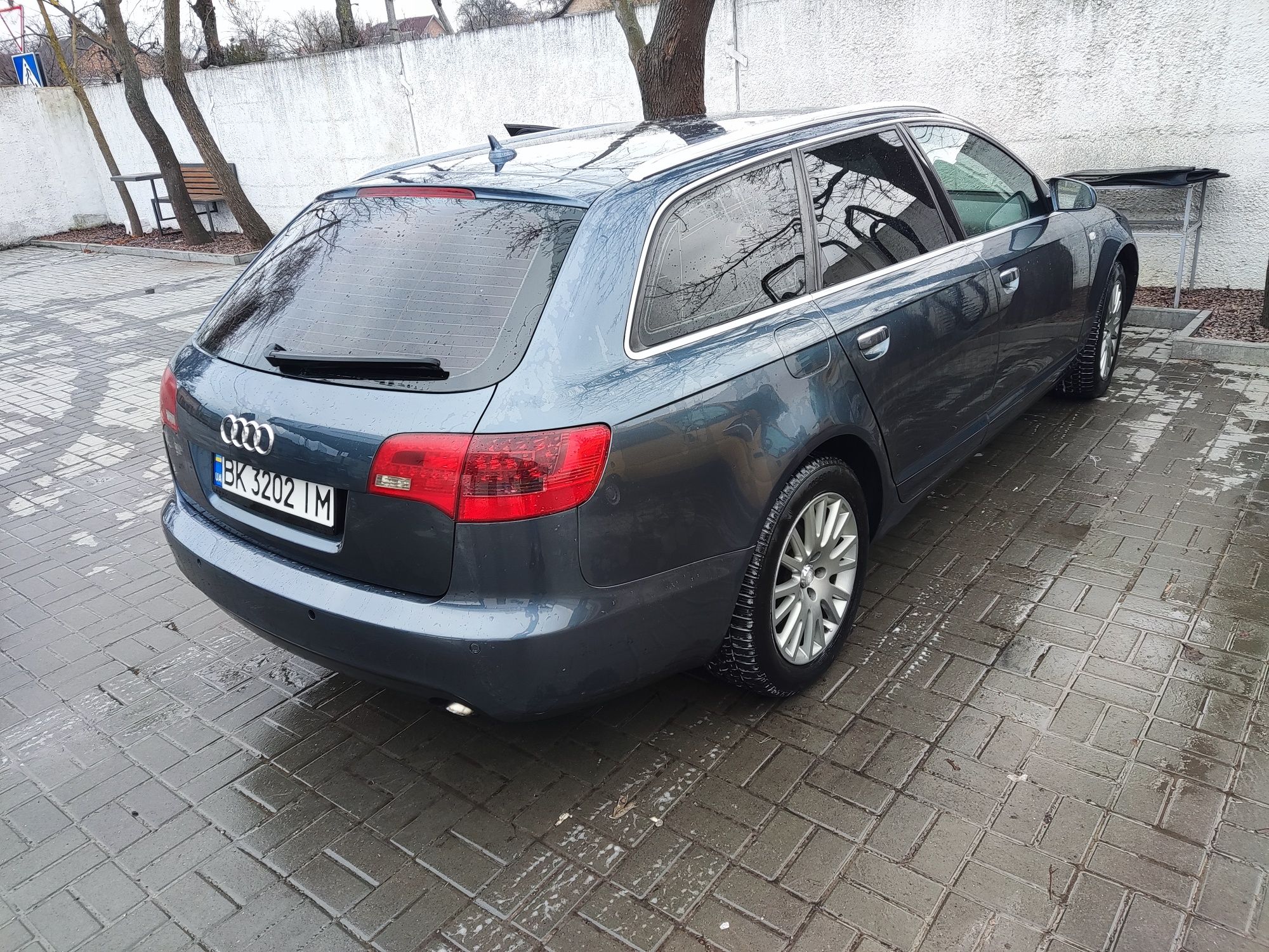 Audi a6 c6. 2,7 дизель