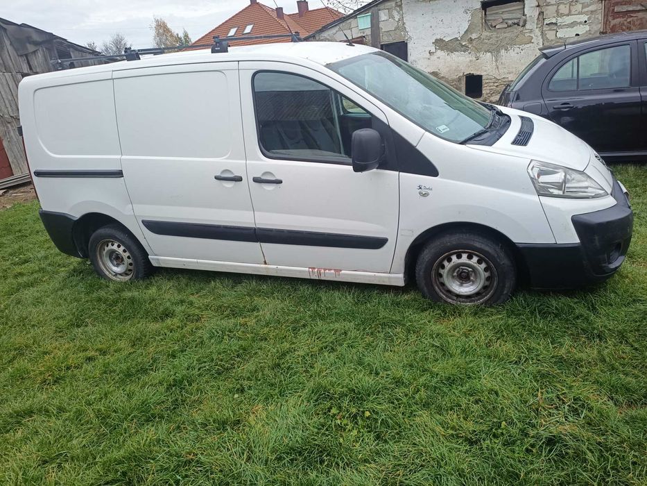 Bus Peugeot Expert 227 1,6 HDI 2011 klimatyzacja blaszak fv VAT23%,