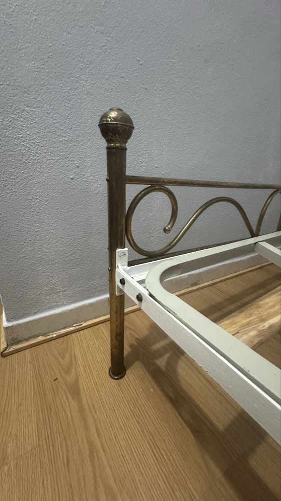 Cama de casal de ferro 185x135