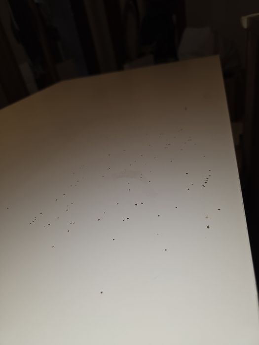 Biurko IKEA MALM z wysuwanym panelem 151x65