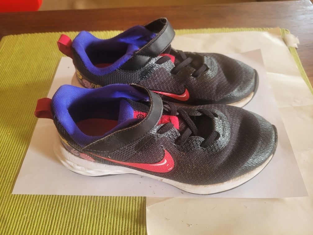 Buty Nike, rozmiar 32