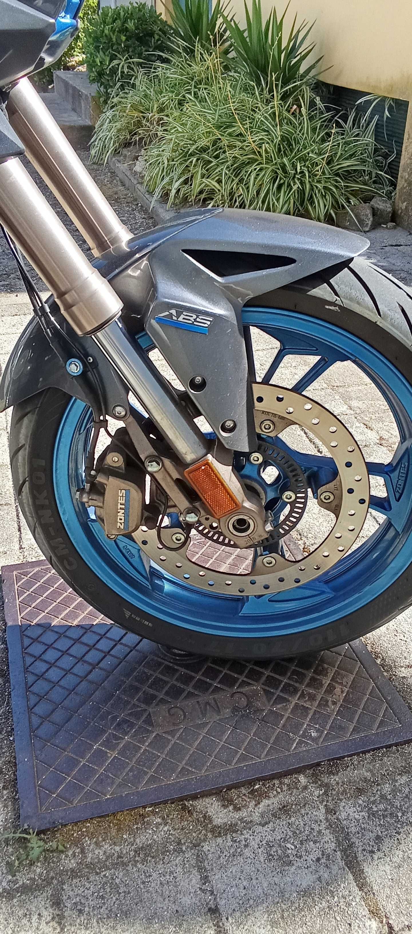 Zontes zt 125 u como nova