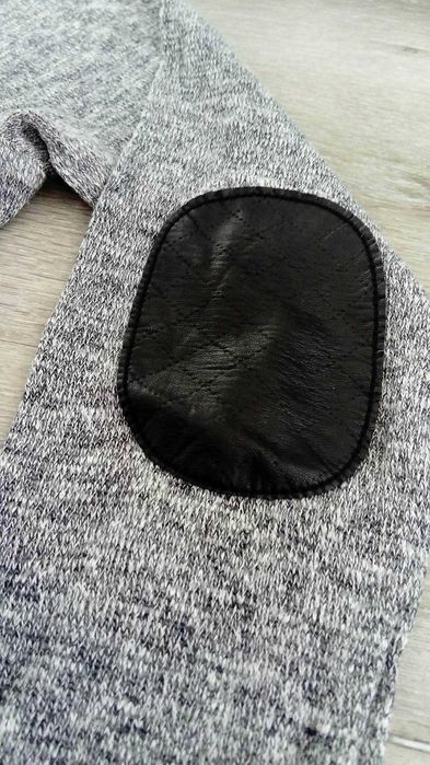 Markowy sweter, sweterek bluzka t-shirt BERSHKA rozm. L