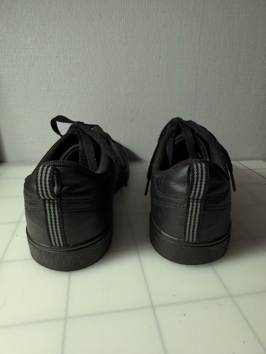 Czarne buty Adidas