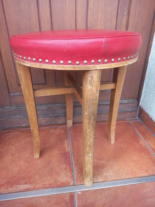 Stary dębowy taboret stołek PRL vintage