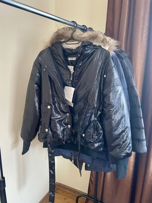 Зимова куртка розмір L