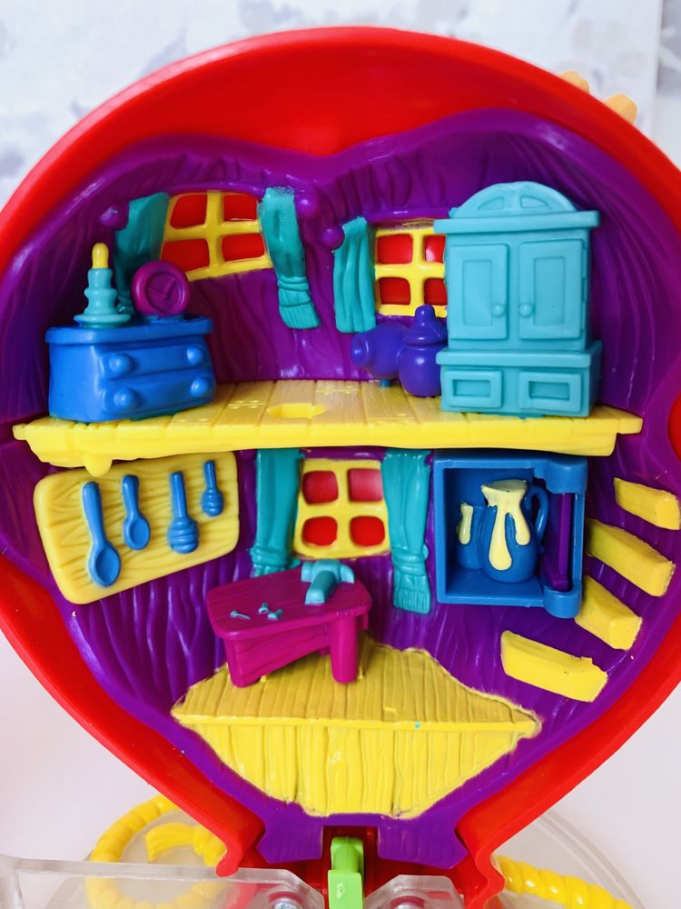 Zabawka vintage Disney Kubuś Puchatek typ Polly Pocket