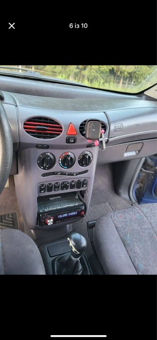 Машина Мерседез бенз а клас