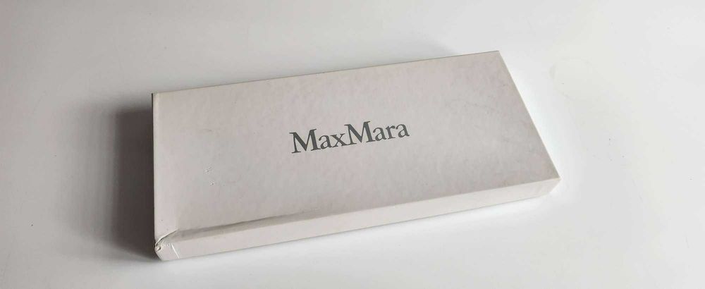 Pudełko Max Mara 29 x 13 x 2,5 cm