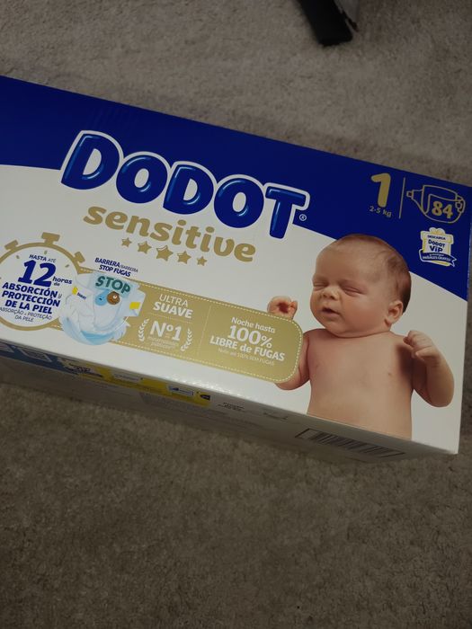Caixa de fraldas Dodot