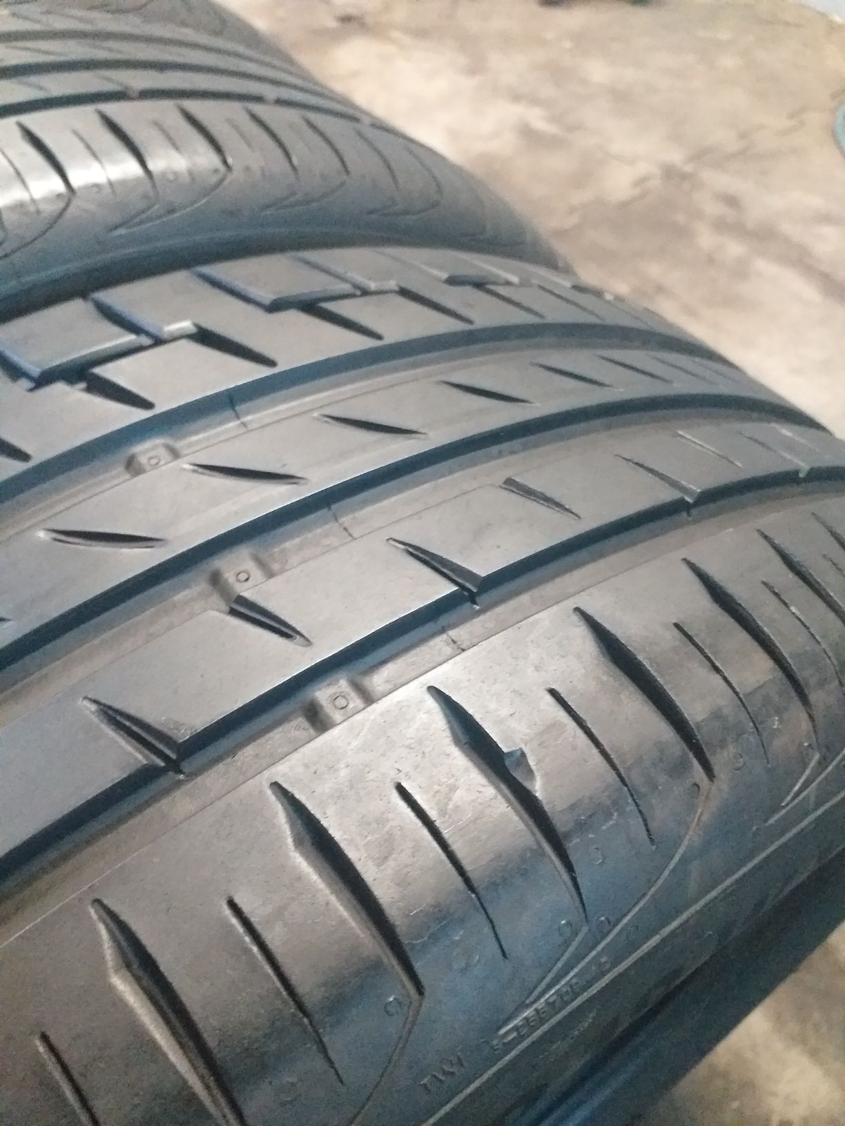 Opony 225/50R18 Continental PremiumContact