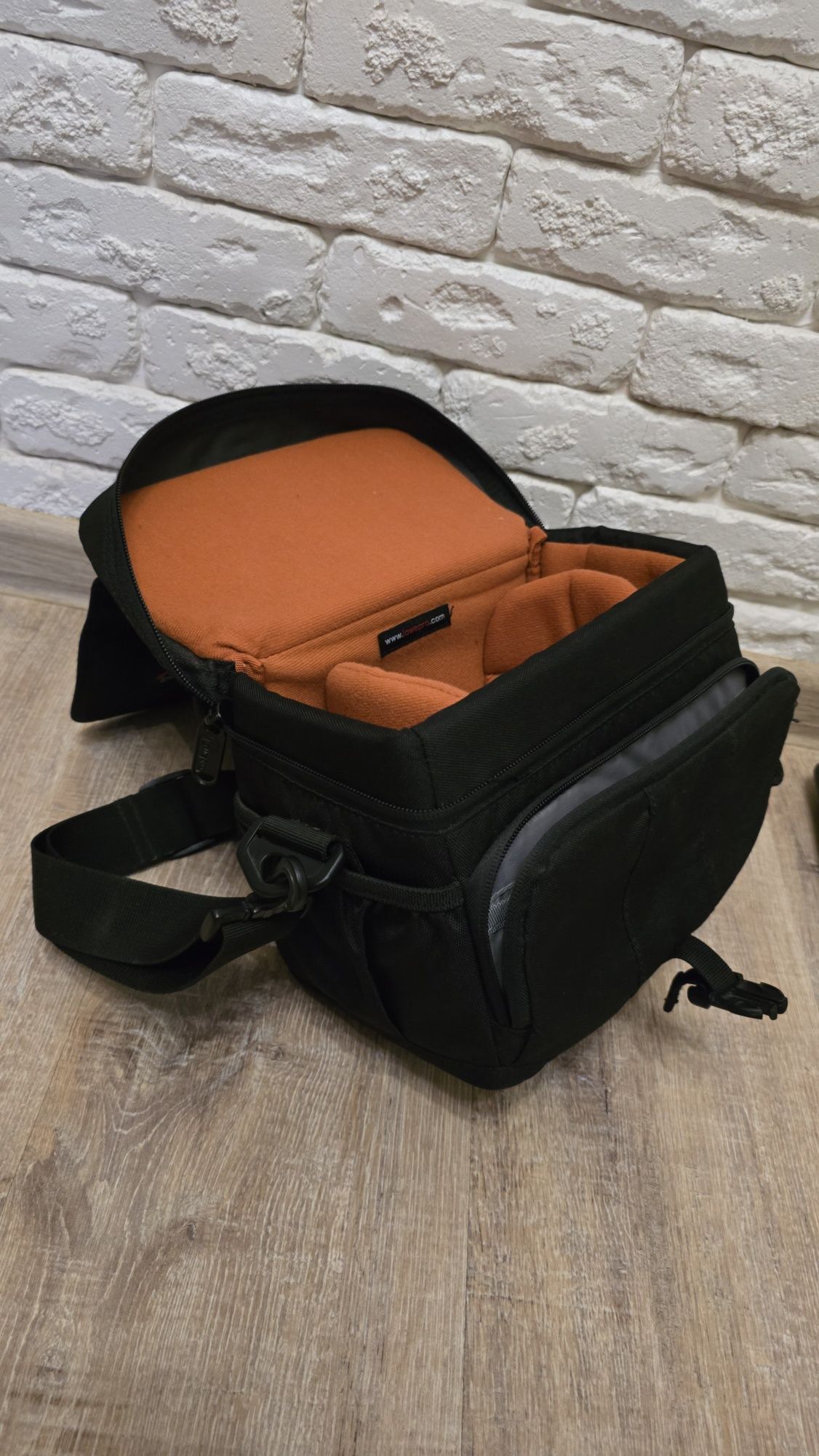 Сумка Lowepro Adventura 160 Б/У