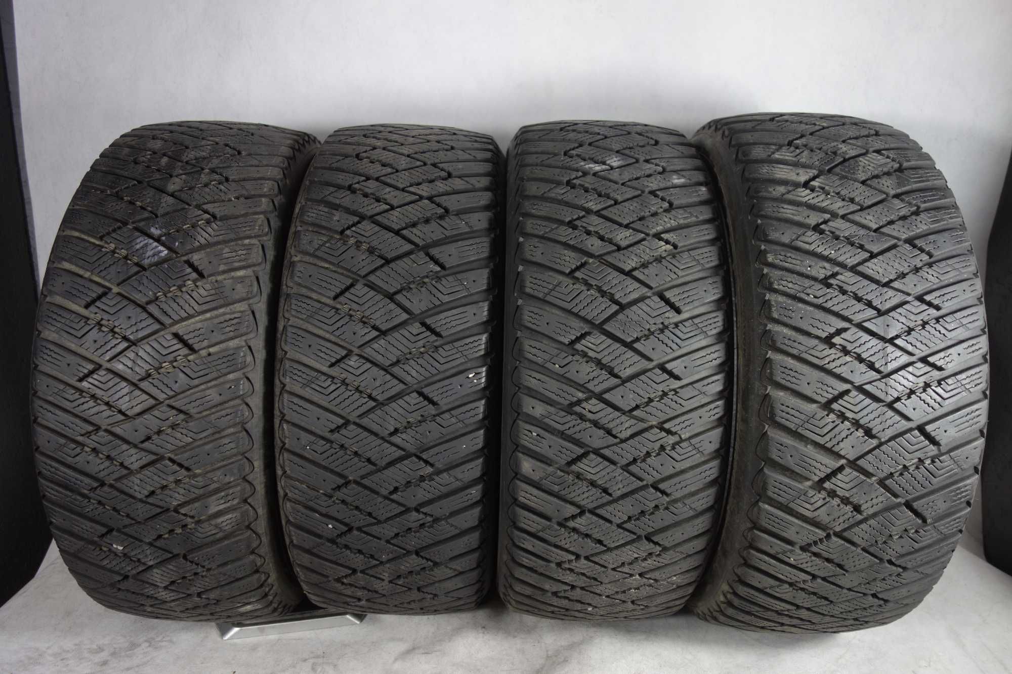 Opony zimowe 225/45/18 - GOODYEAR Ultra Grip Ice Arctic XL