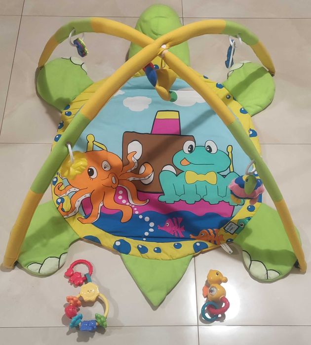 mata edukacyjna z zabawkami, 2 zabawki dodatkowo, 6m+