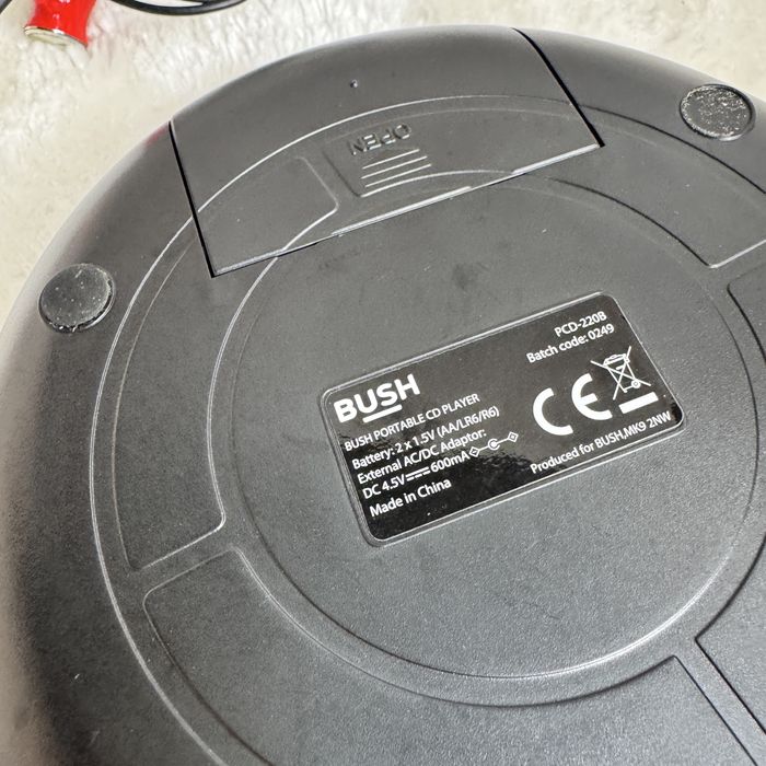 Odtwarzacz płyt CD Bush PDC-220B