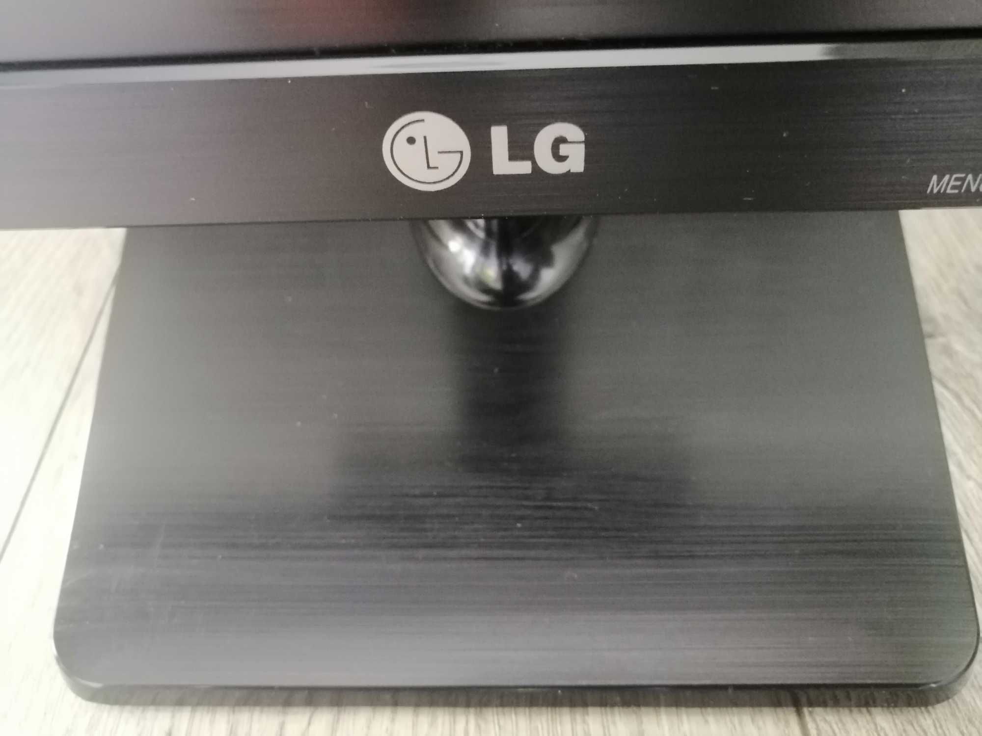 Monitor LG flatron E1942c plus kable